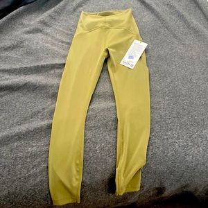 Lululemon Leggings!! 25” comfortable & athletic